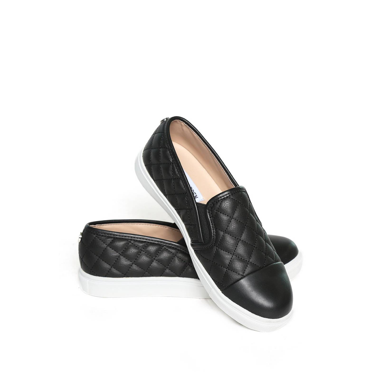 Tenis Negro by Steve Madden