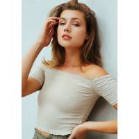 Crop Top Off Shoulder Con Manga Corta