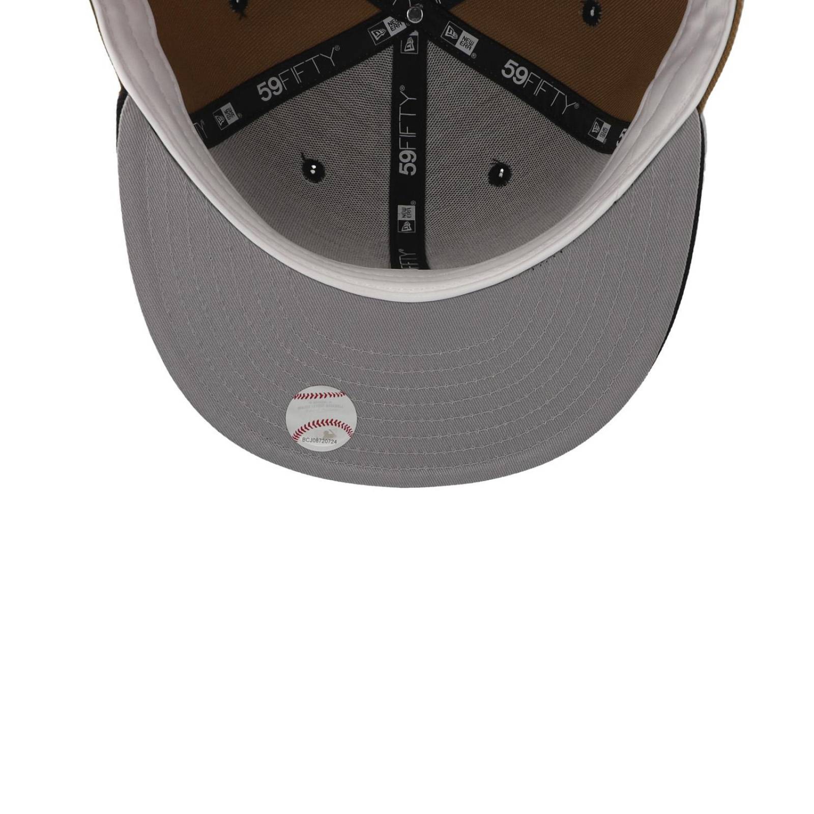 Gorra New Era 59 Fifty MLB Q323 Wheat Black Yankees Cafe Cerrada 