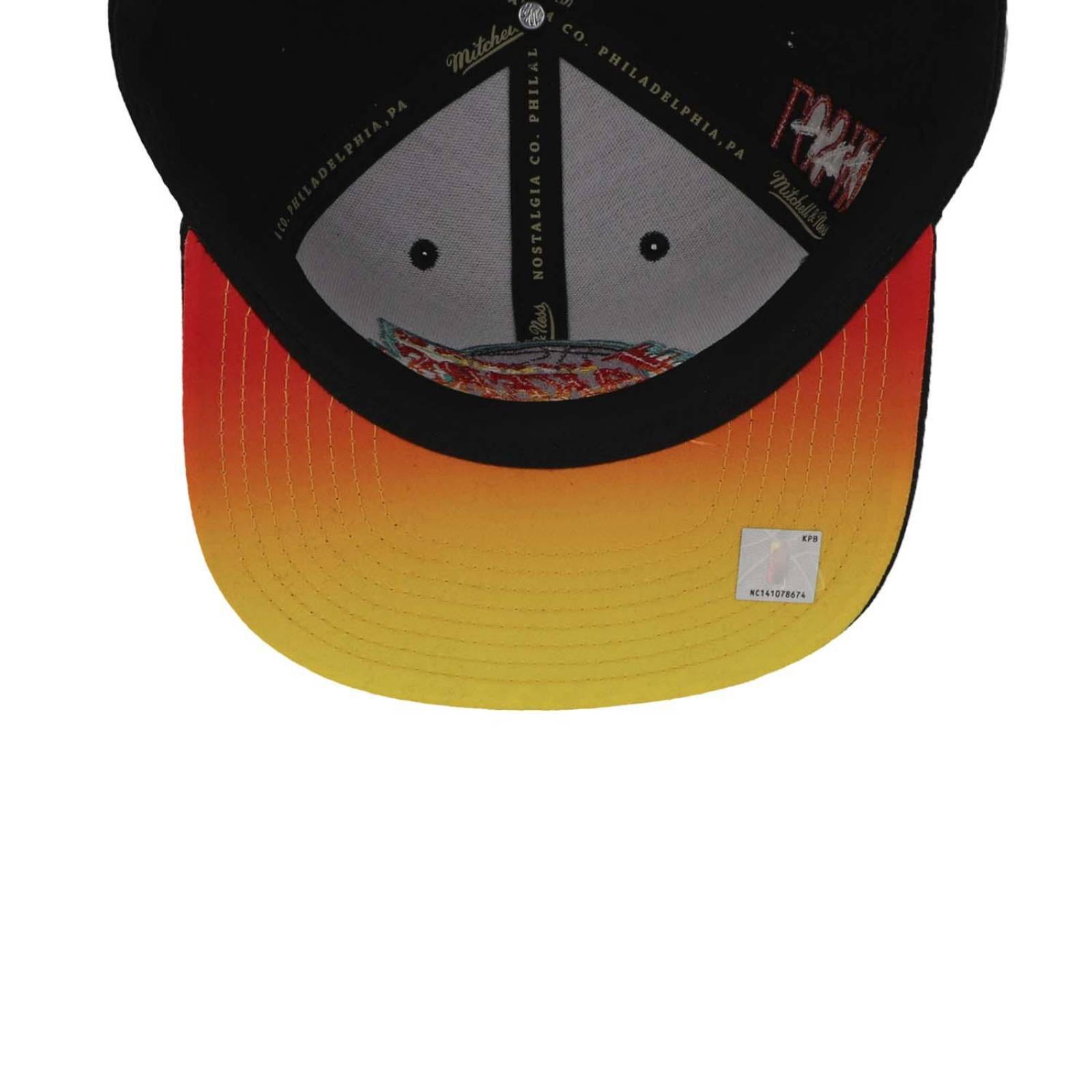 Gorra Mitchell & Ness NBA High Grade Snapback Bulls HHSS5725 Negro Unitalla 