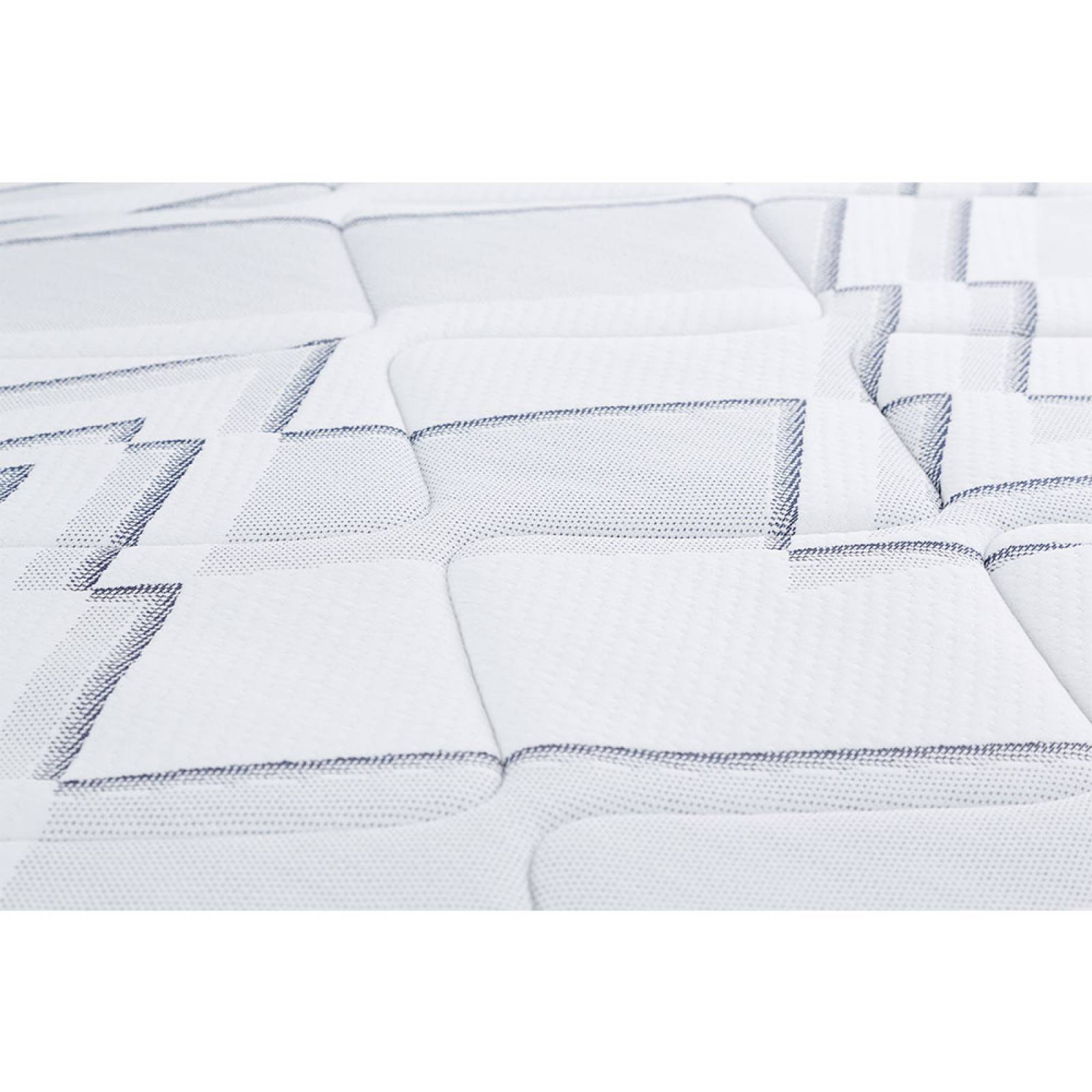 Colchón matrimonial Restonic Oxford con protector y almohada