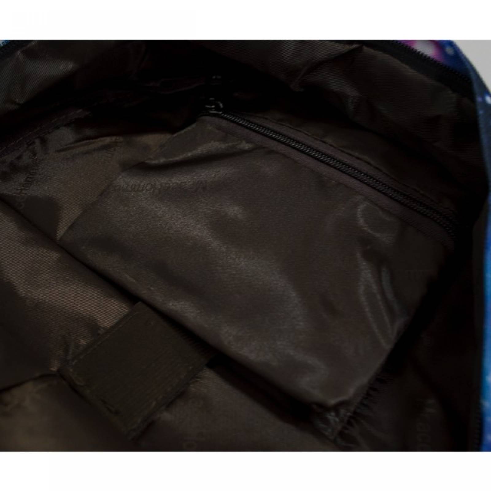 Mochila escolar estampado galaxia