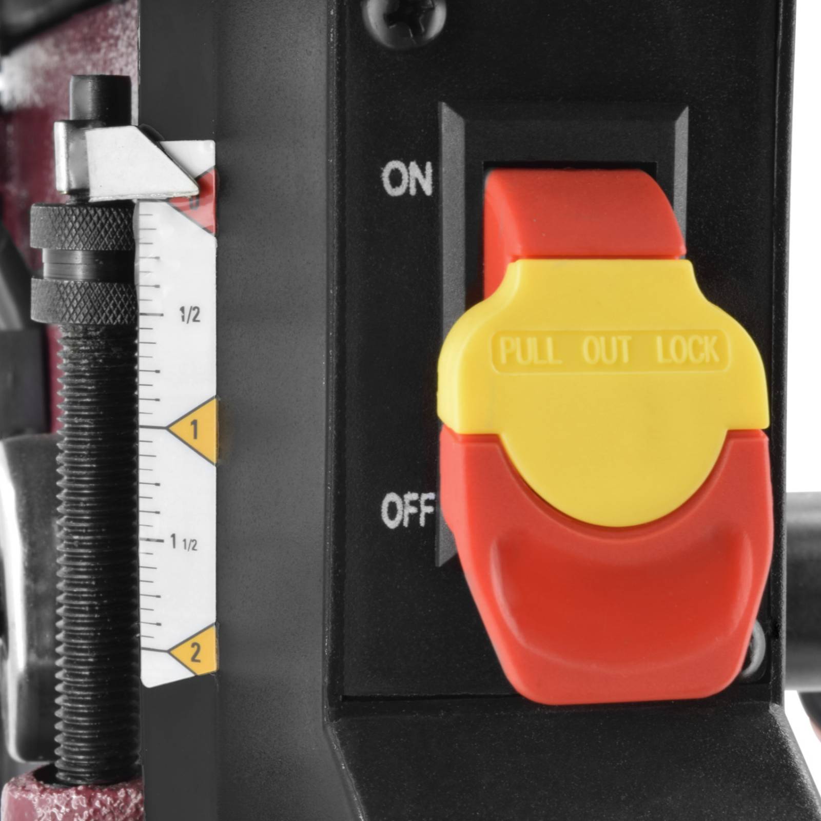 Knova Taladro profesional Columna de Banco de 10" 2/3 H.P 6 Amp. 120 V. 60 Hz. 3,100 R.P.M. mesa inclinable 45 grados Carrera de husillo 2"