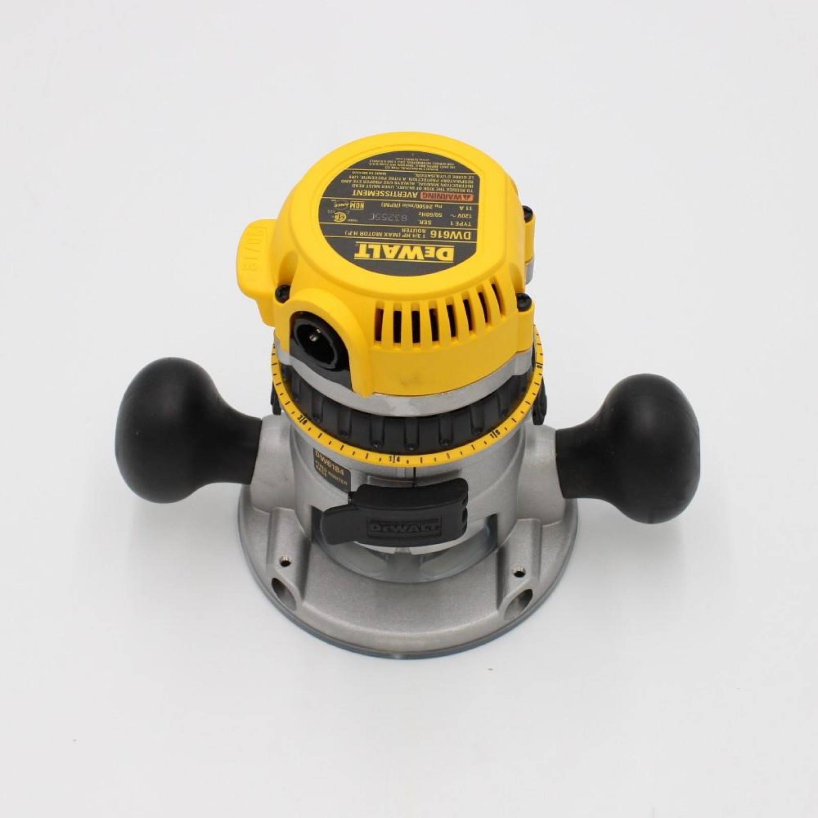 Router 13/4Hp 750W DeWalt DW616