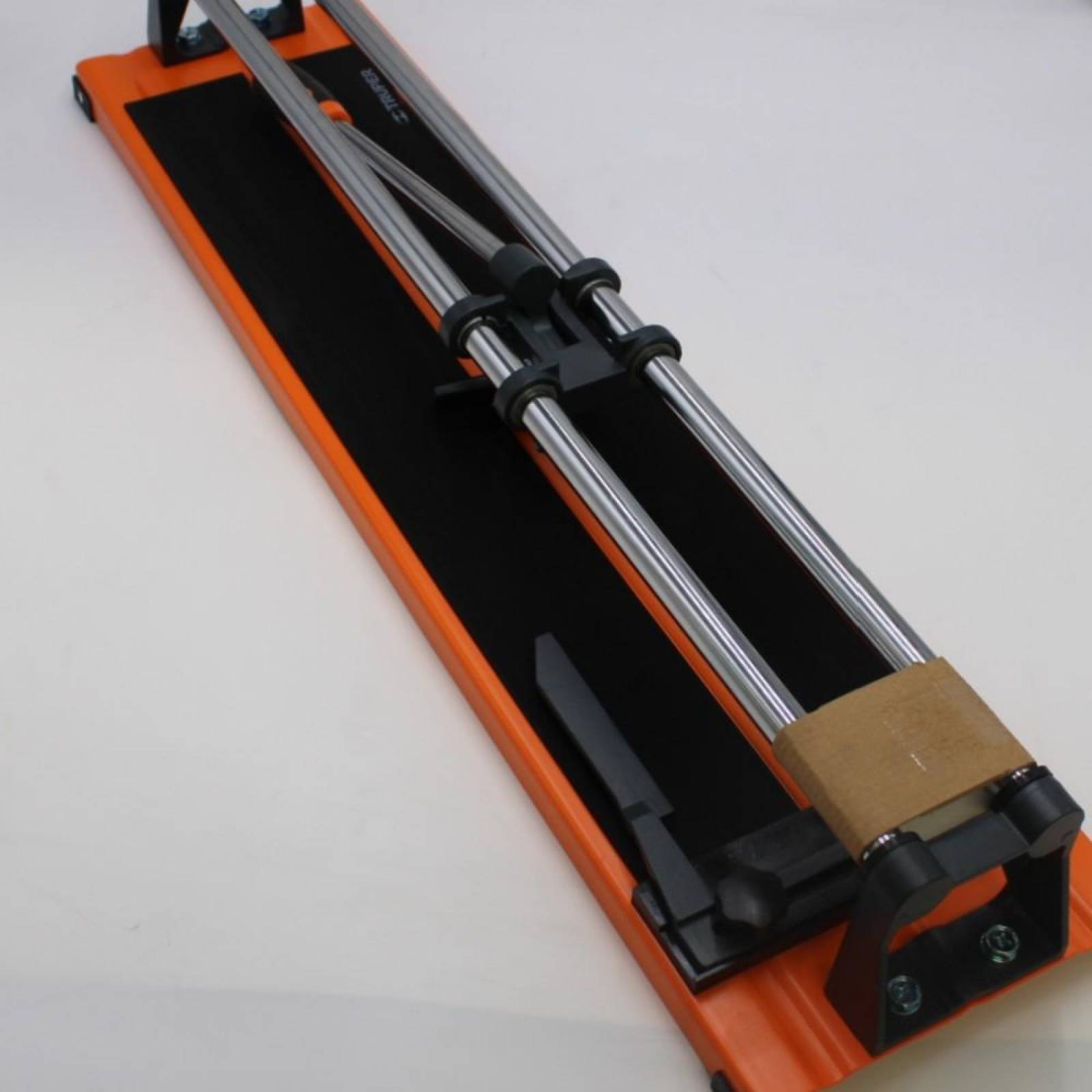 Cortador de azulejo de 24" (60 cm), Truper 