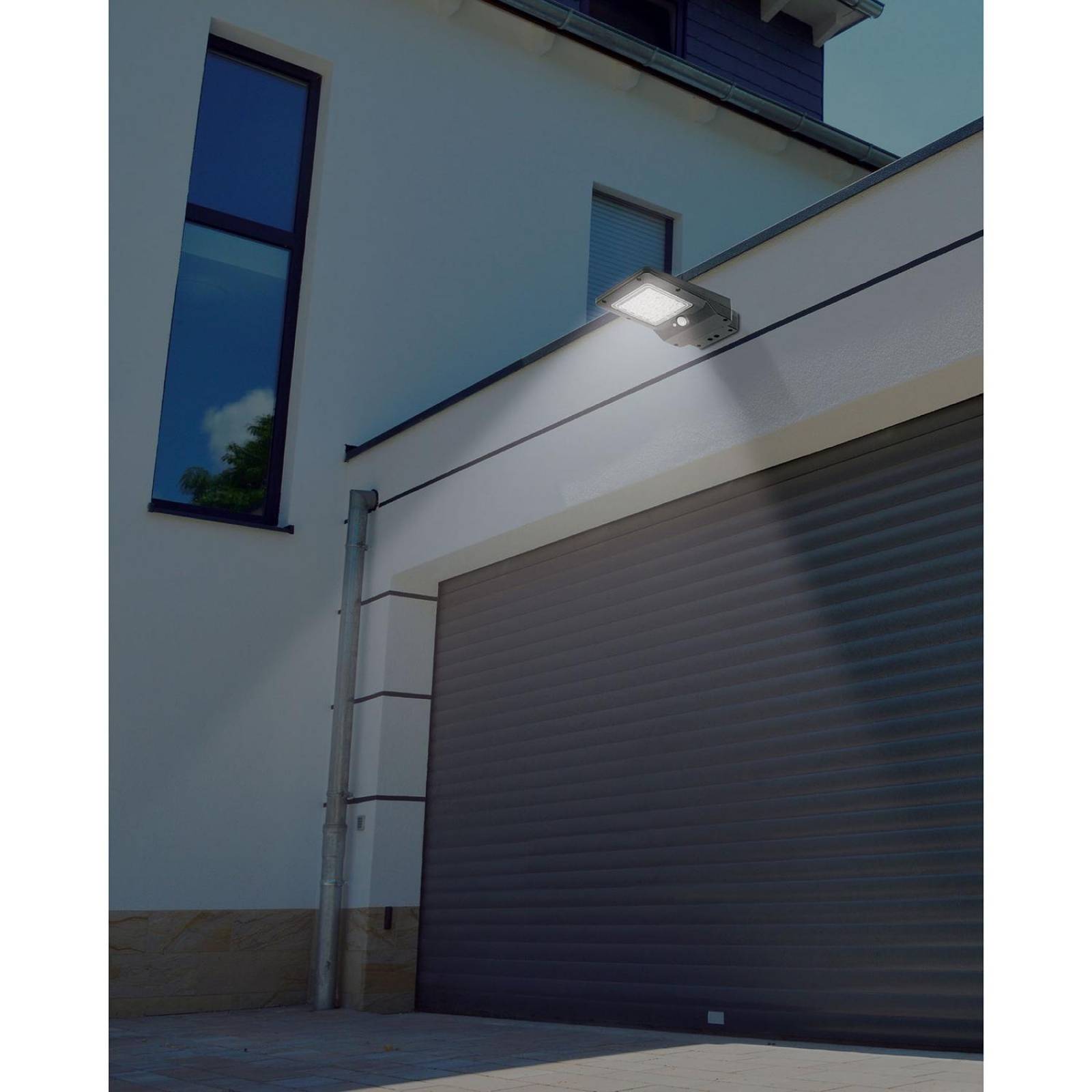 Luminario suburbano de LED 4 W con panel solar, Volteck 