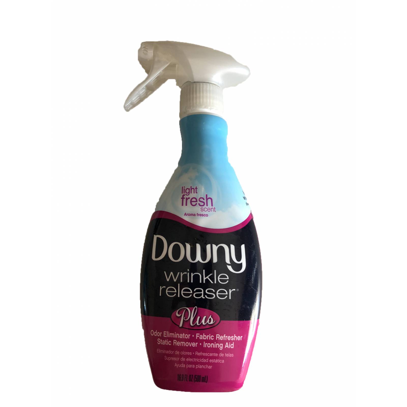 Downy Eliminador de arrugas y malos olores en telas y ropa, ayuda a un planchado más eficaz. 500 ml.