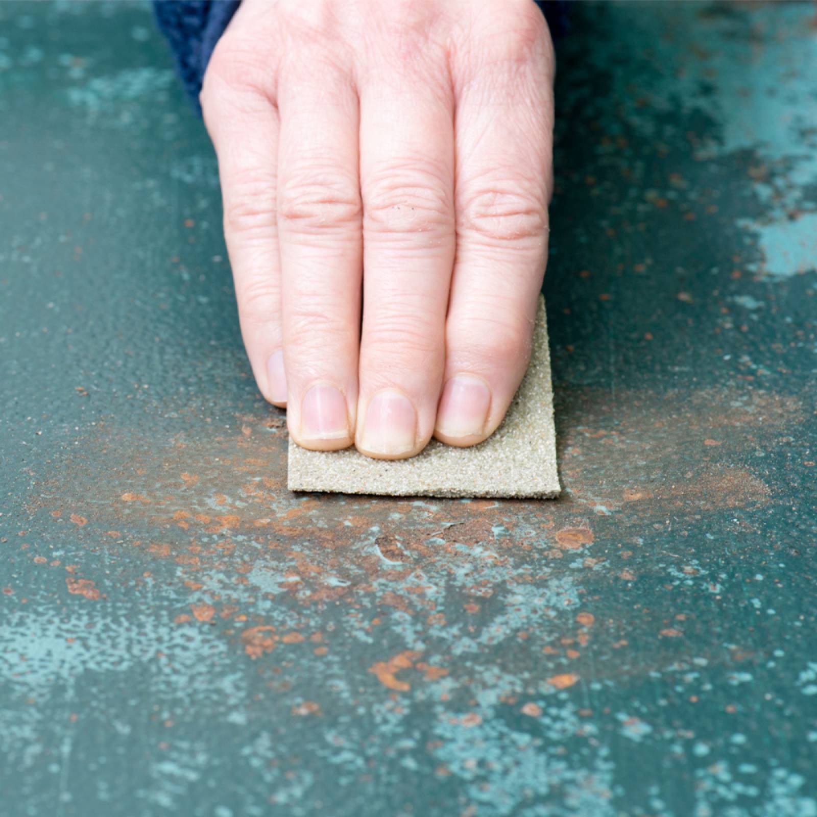 Paquete de 25 Hojas de Lija Multipropósito Grados Surtidos 80 120 220 de 9"x11" 36100 Fandeli