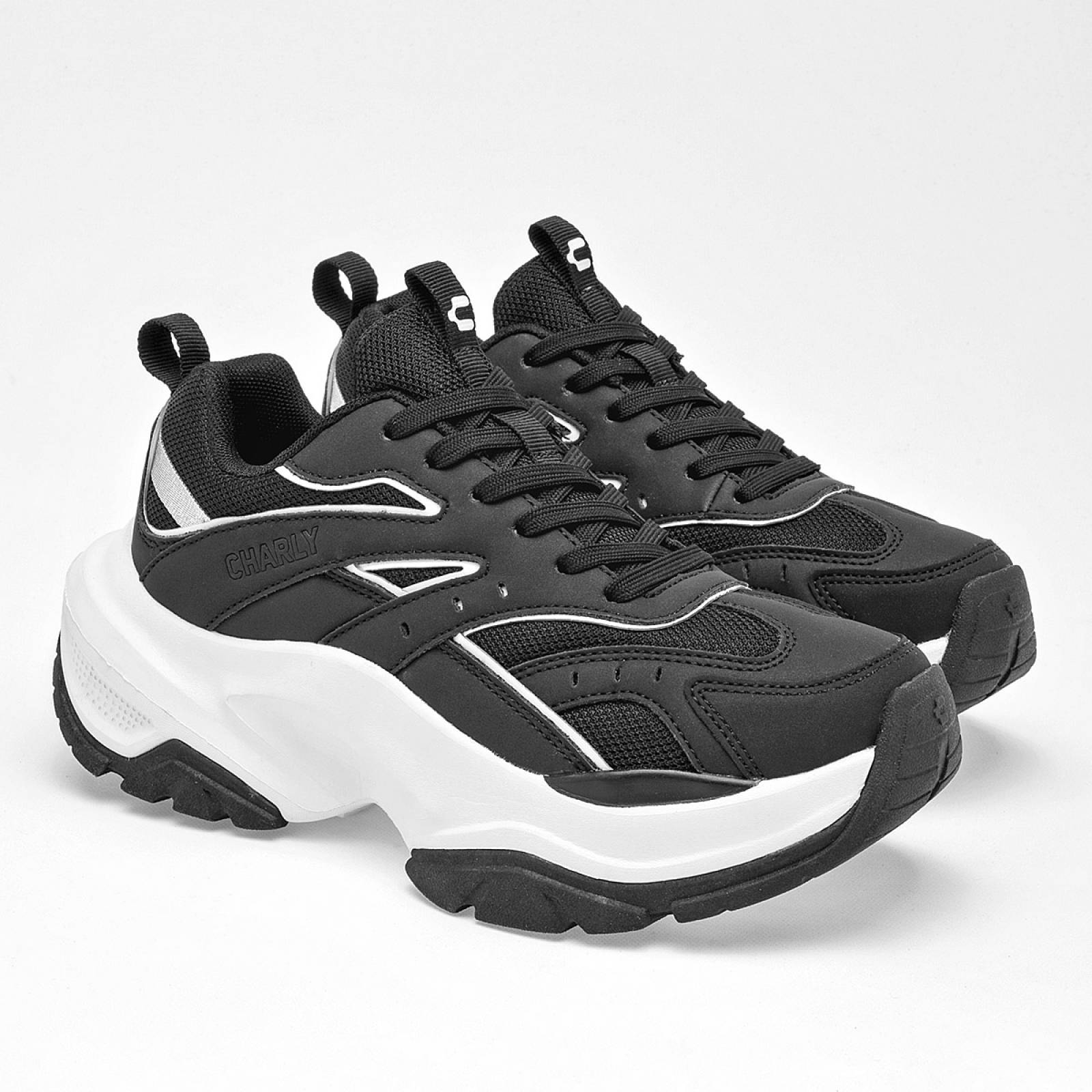 Charly Tenis urbano para mujer negro blanco Codigo 124419E