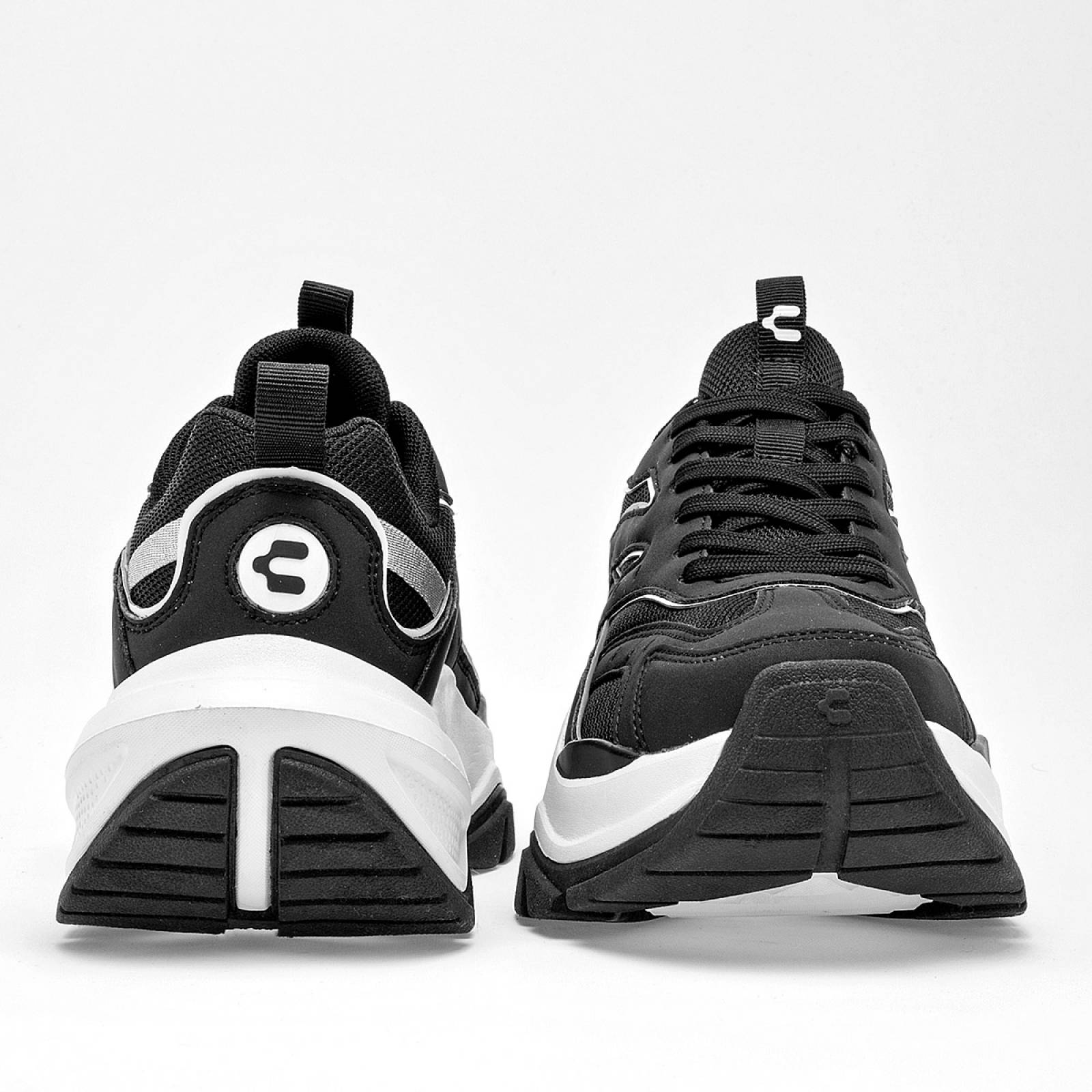 Charly Tenis urbano para mujer negro blanco Codigo 124419E