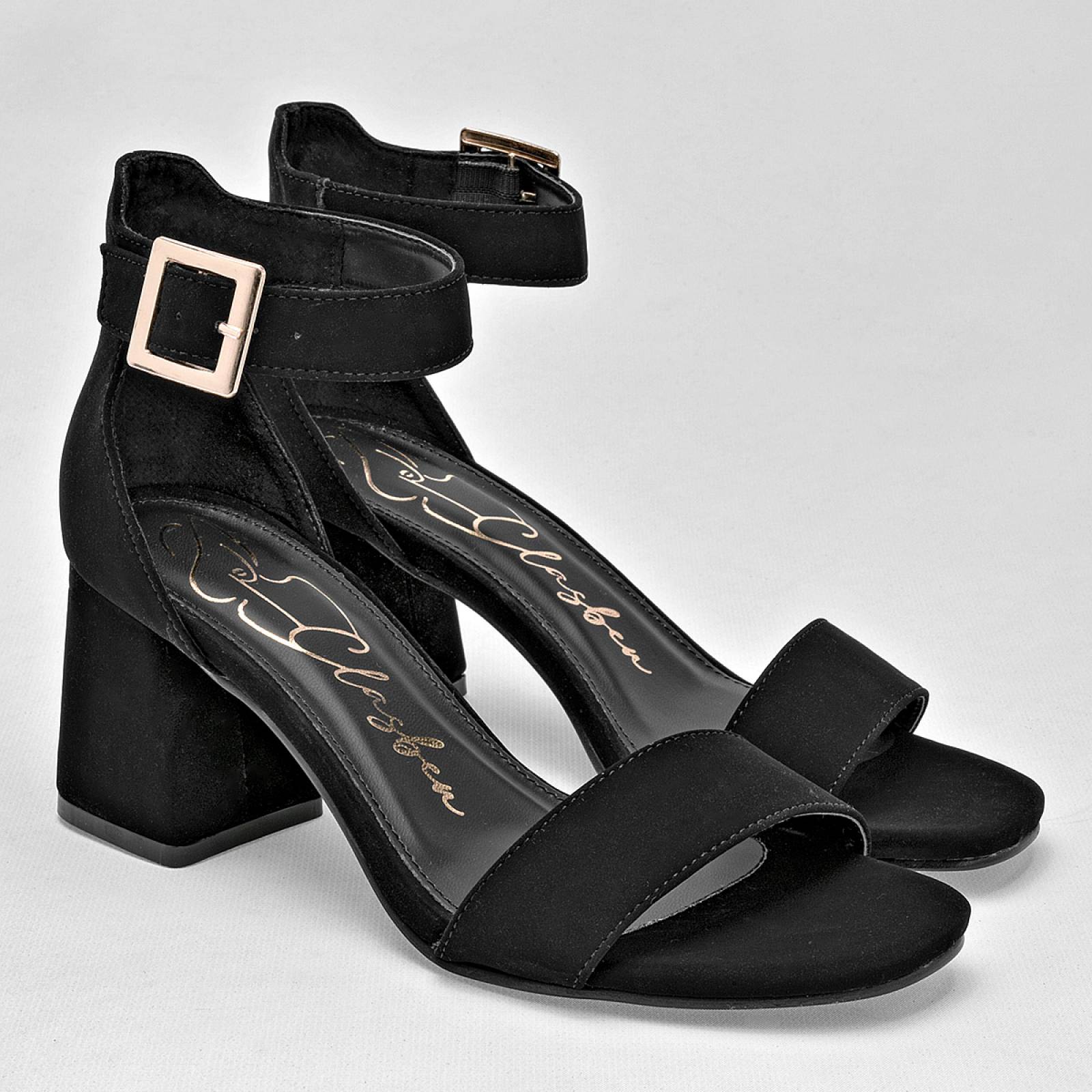 Clasben Zapatilla para mujer negro Codigo 126742E