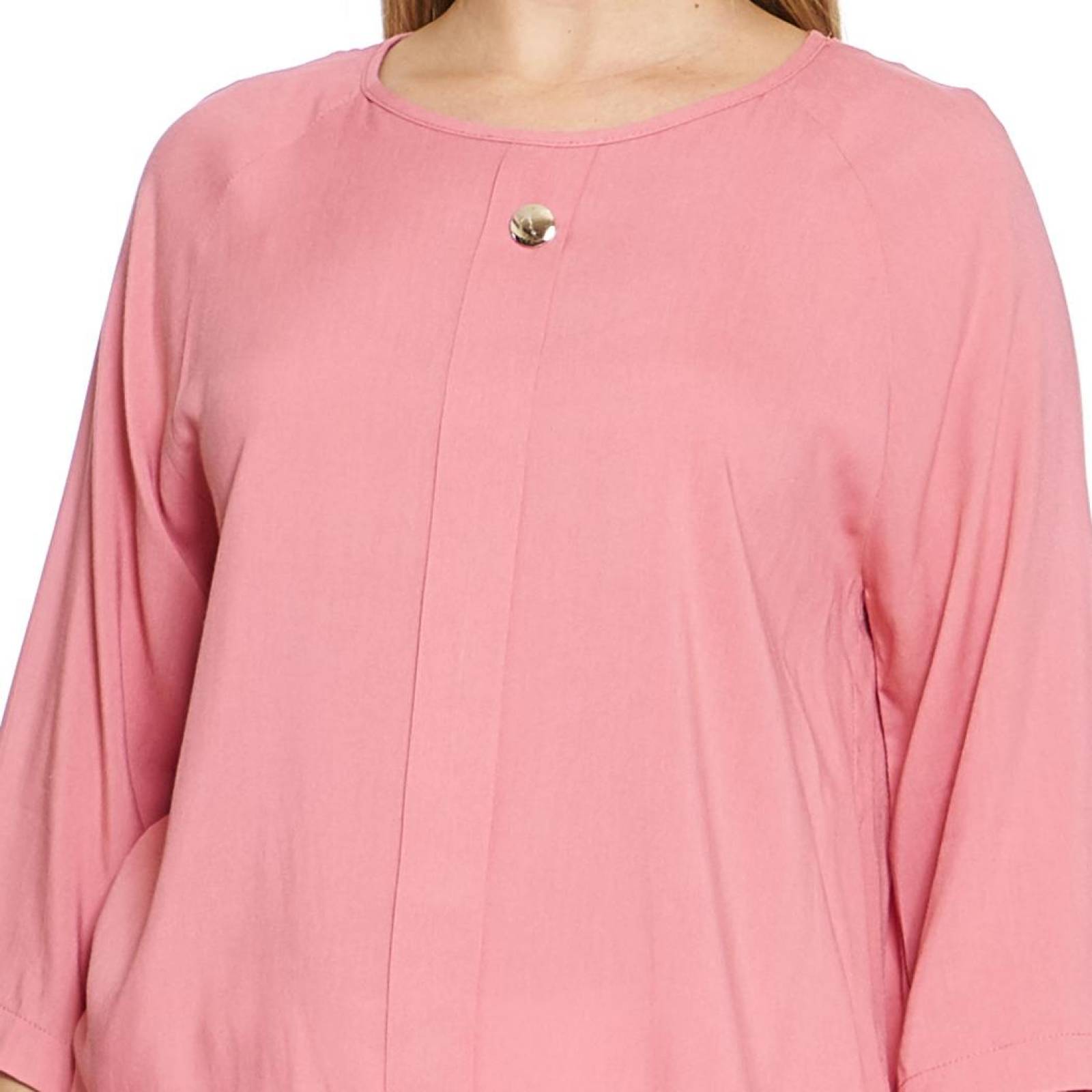 Blusa Para Mujer Con Botón Dorado Manga 3/4 Corte Holado Color Palo De Rosa Casual 550402 