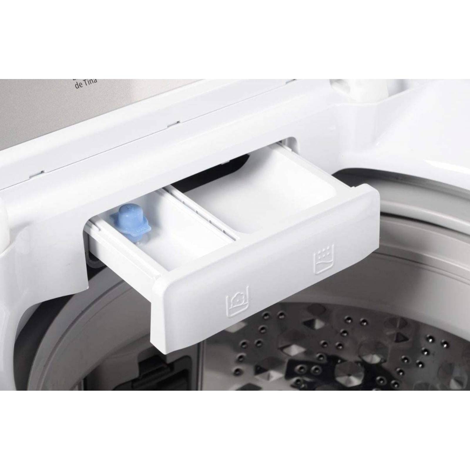 Lavadora 17 kg automática inox marca Daewoo / Winia