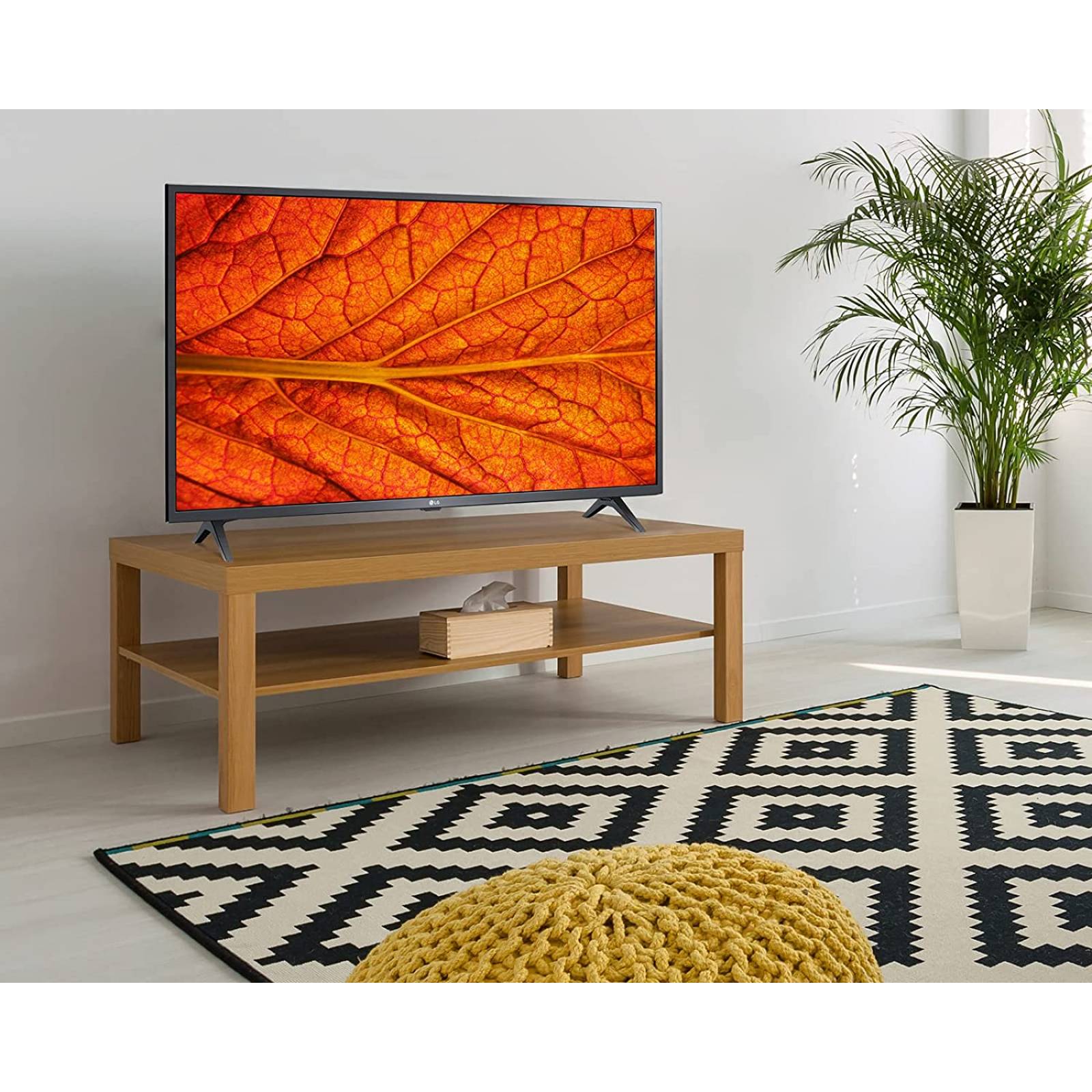 Pantalla 32 pulgadas lg smart tv al thinq hd negro 32lm637bpub