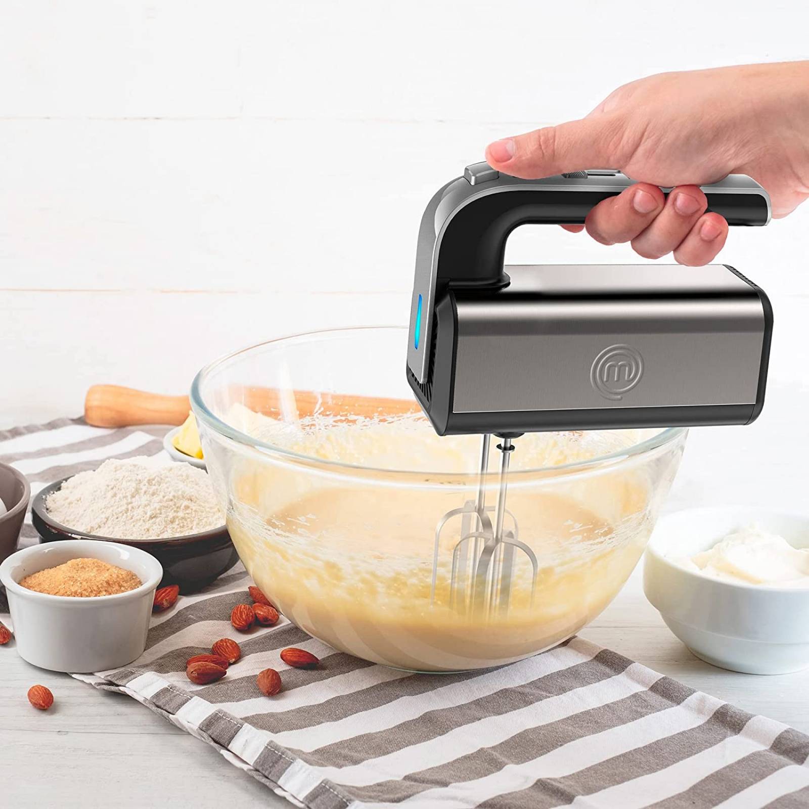 Batidora de Mano MasterChef Turbo Mix 5 Velocidades MK-HM-300SS