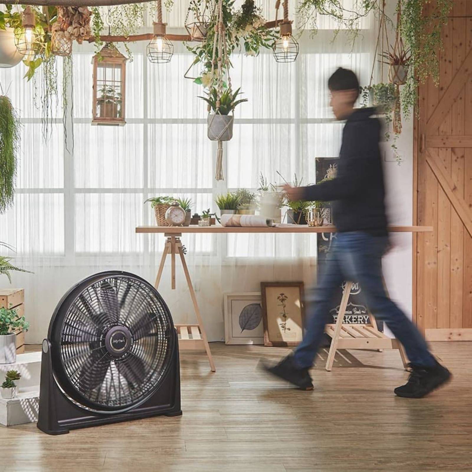 Ventilador de Piso 20" 2 en 1 Plastico marca Mytek.