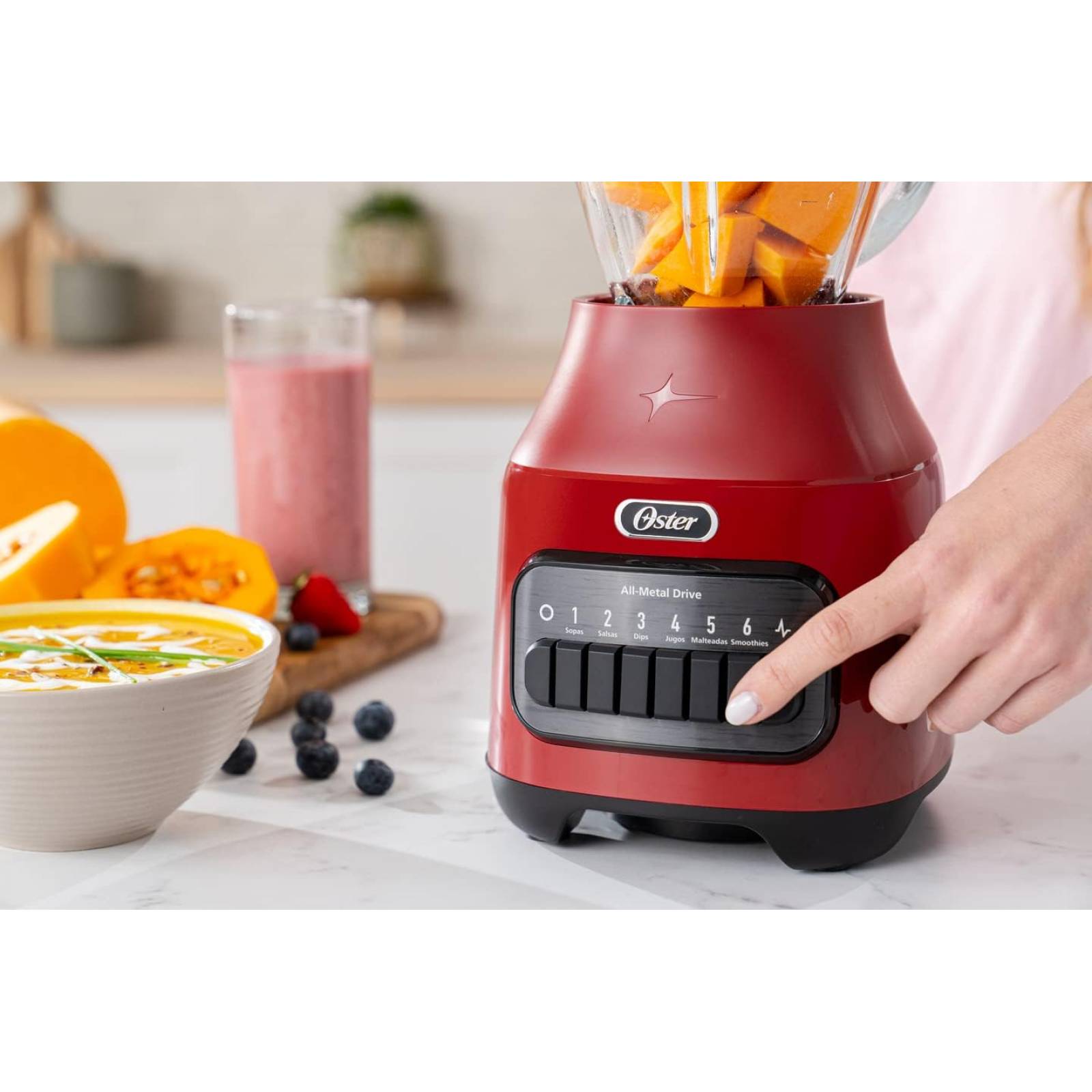 Licuadora Oster con vaso de Vidrio 6 Velocidades blstpegrpb