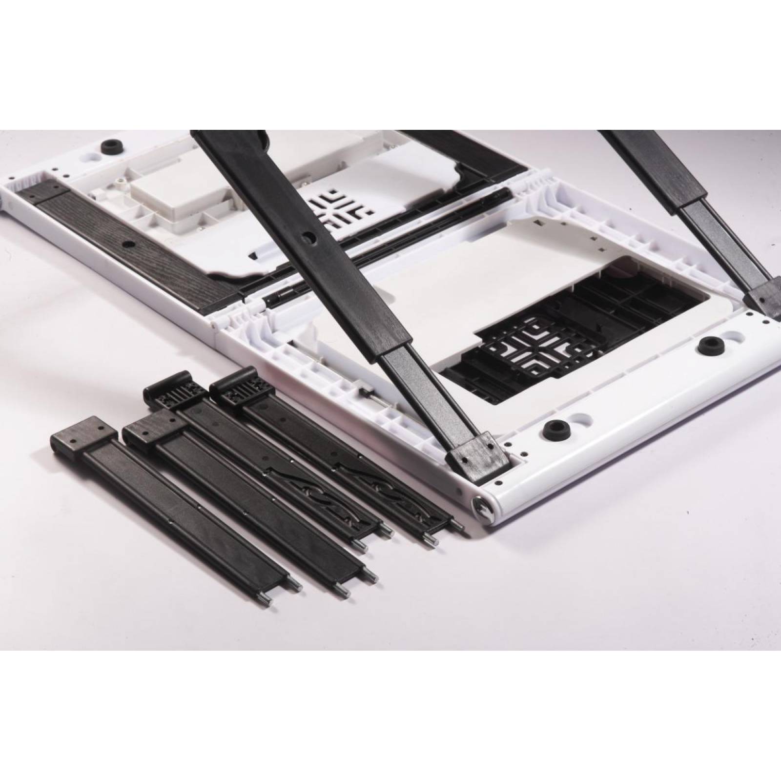 Mesa Plegable Para Tablet Laptop, Celular Con Power Bank Blanco