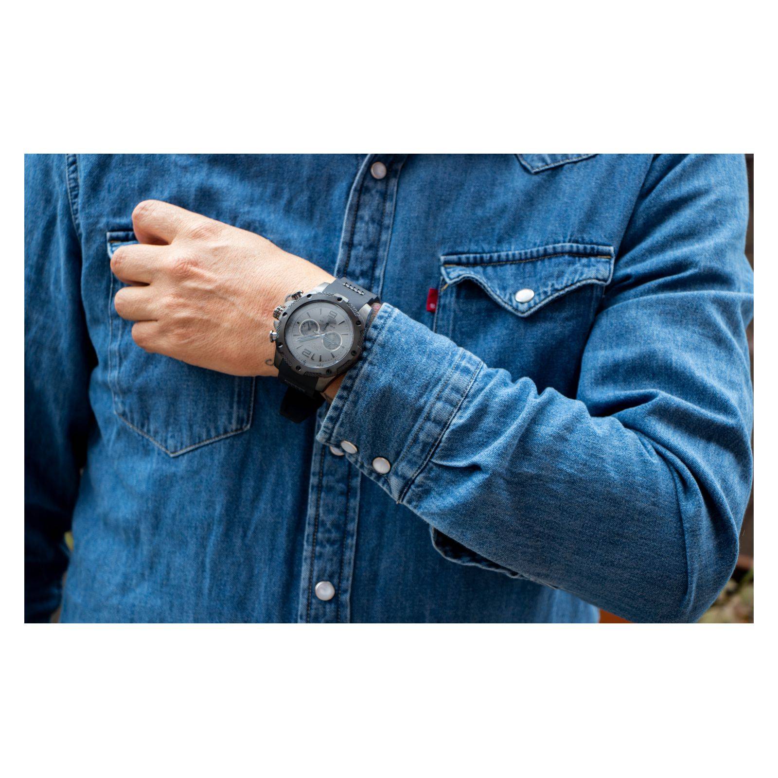 Reloj Invicta 39993 Negro para Hombres