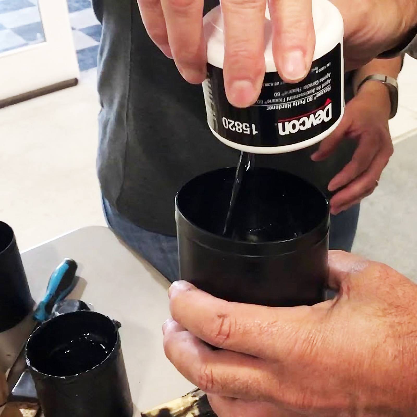 Reparador Hule 80 Pasta 454Gr Flexane 80 Devcon 15820