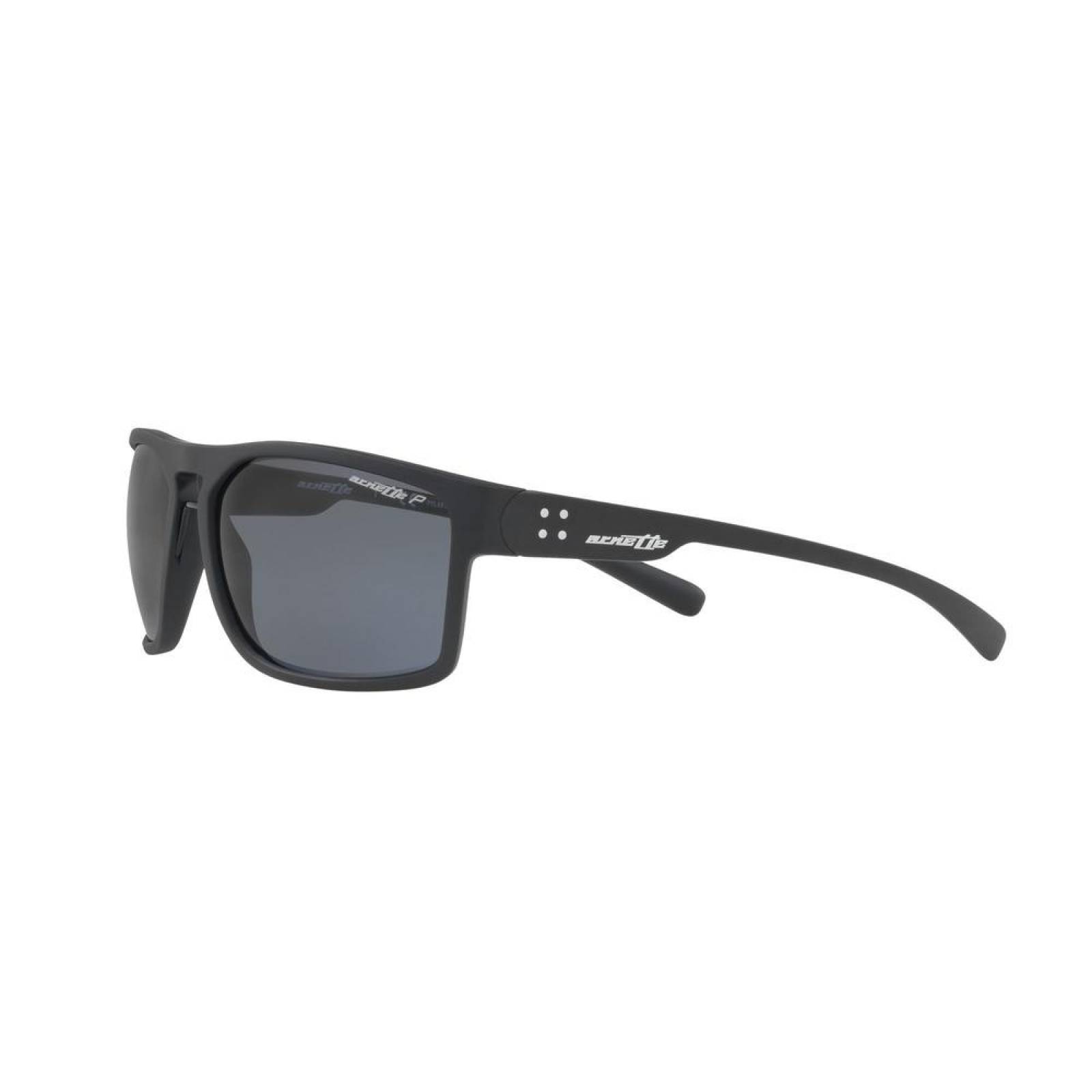 Lentes Arnette Brapp Matte Black / Grey Polarized AN4239 01/81 62