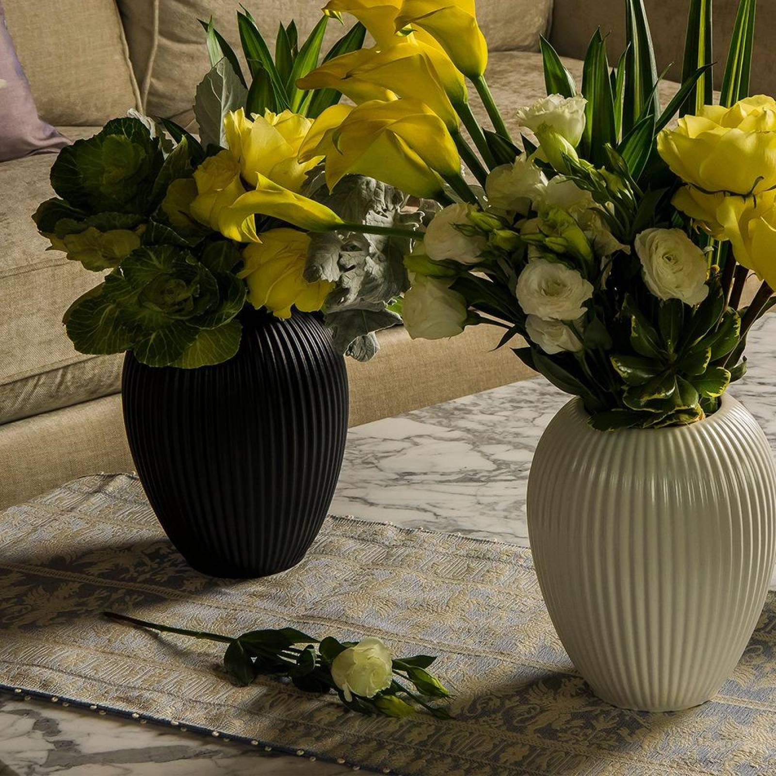 Florero Decorativo Love & Lemons Líneas Mate Djf-3006bk Negro