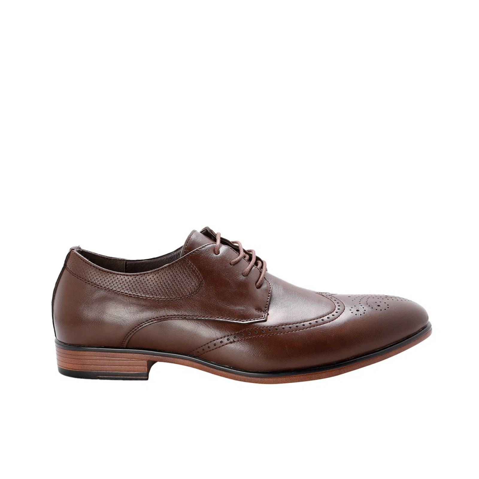 Zapatos Steven color café oscuro con detalle perforado D12780030556