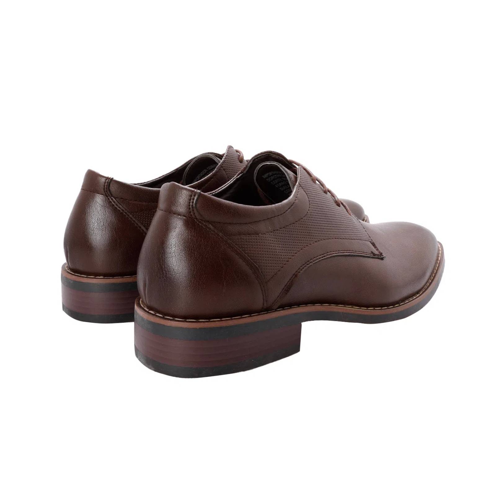 Zapatos Steven color café oscuro con detalle perforado D12780031556