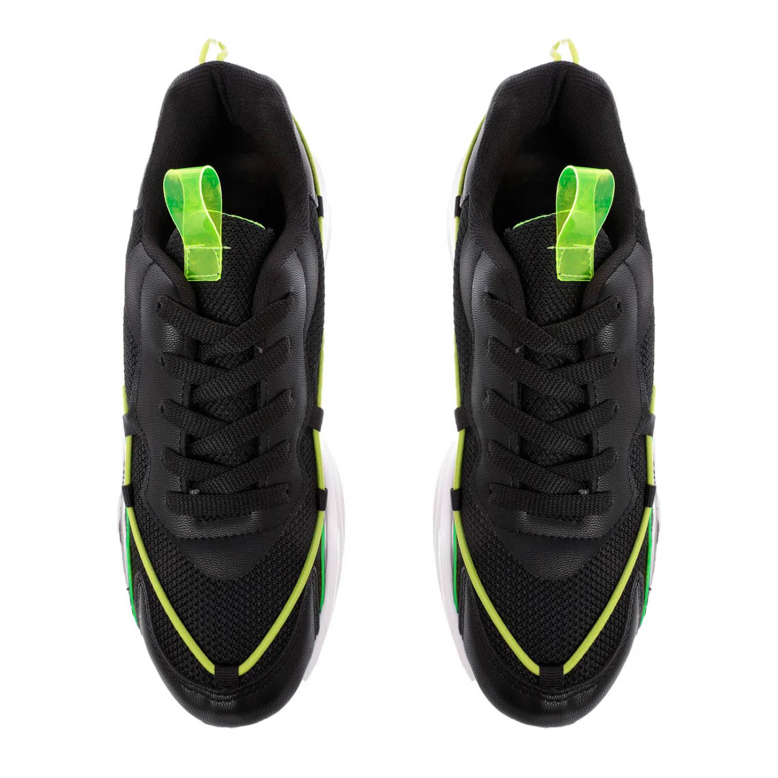 Tenis Pilar color negro con detalles neón