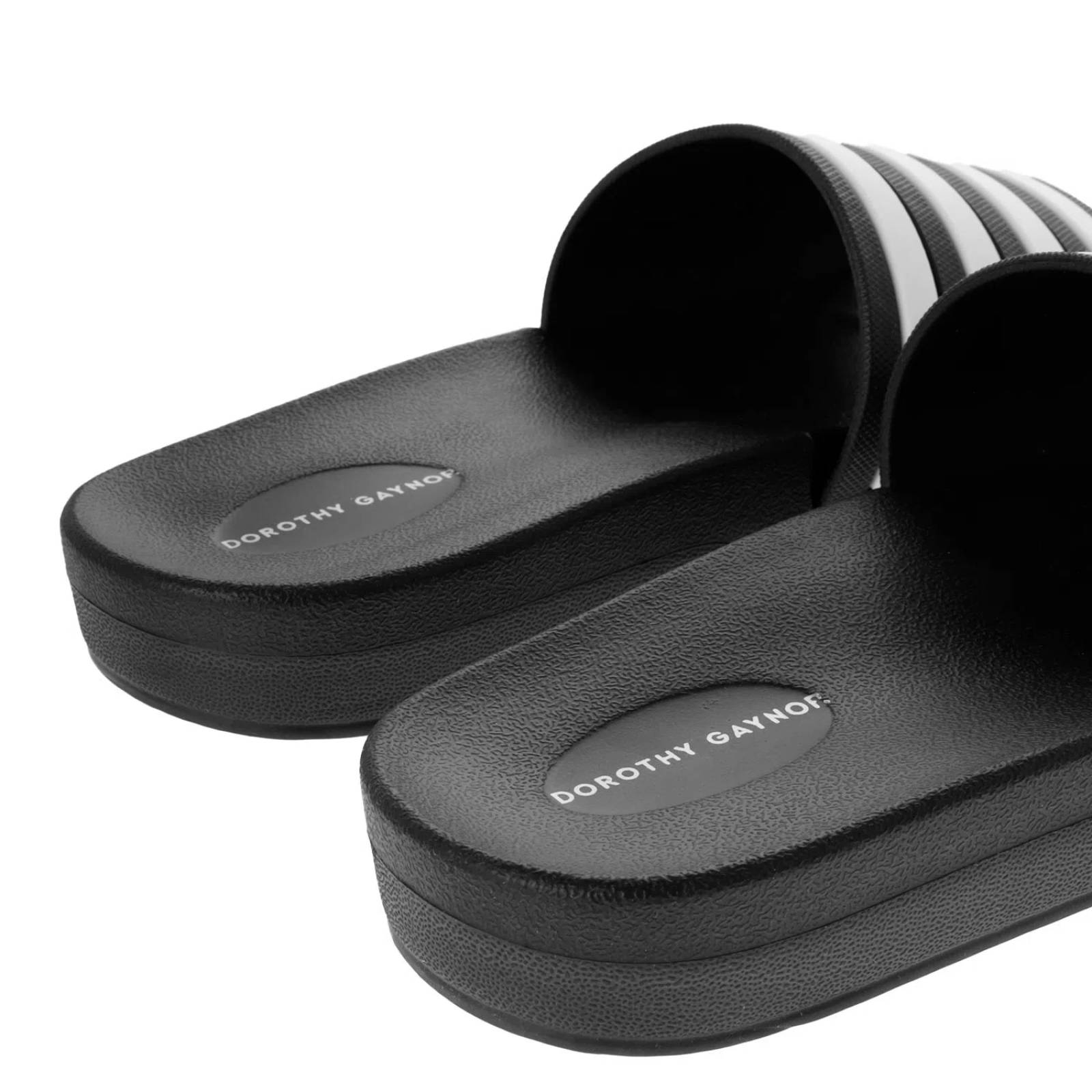 Sandalias George color negro con detalle en rayas blancas D00650243501