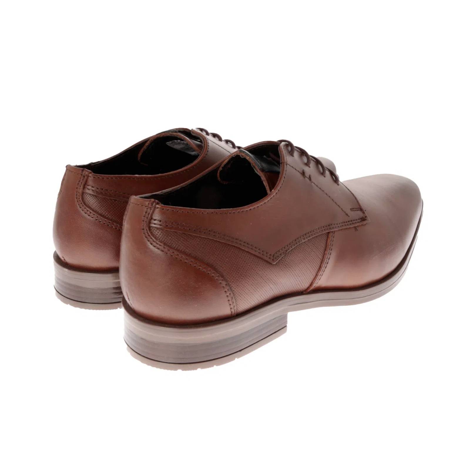 Zapatos Axel color cognac de piel con detalle perforado D06300097554