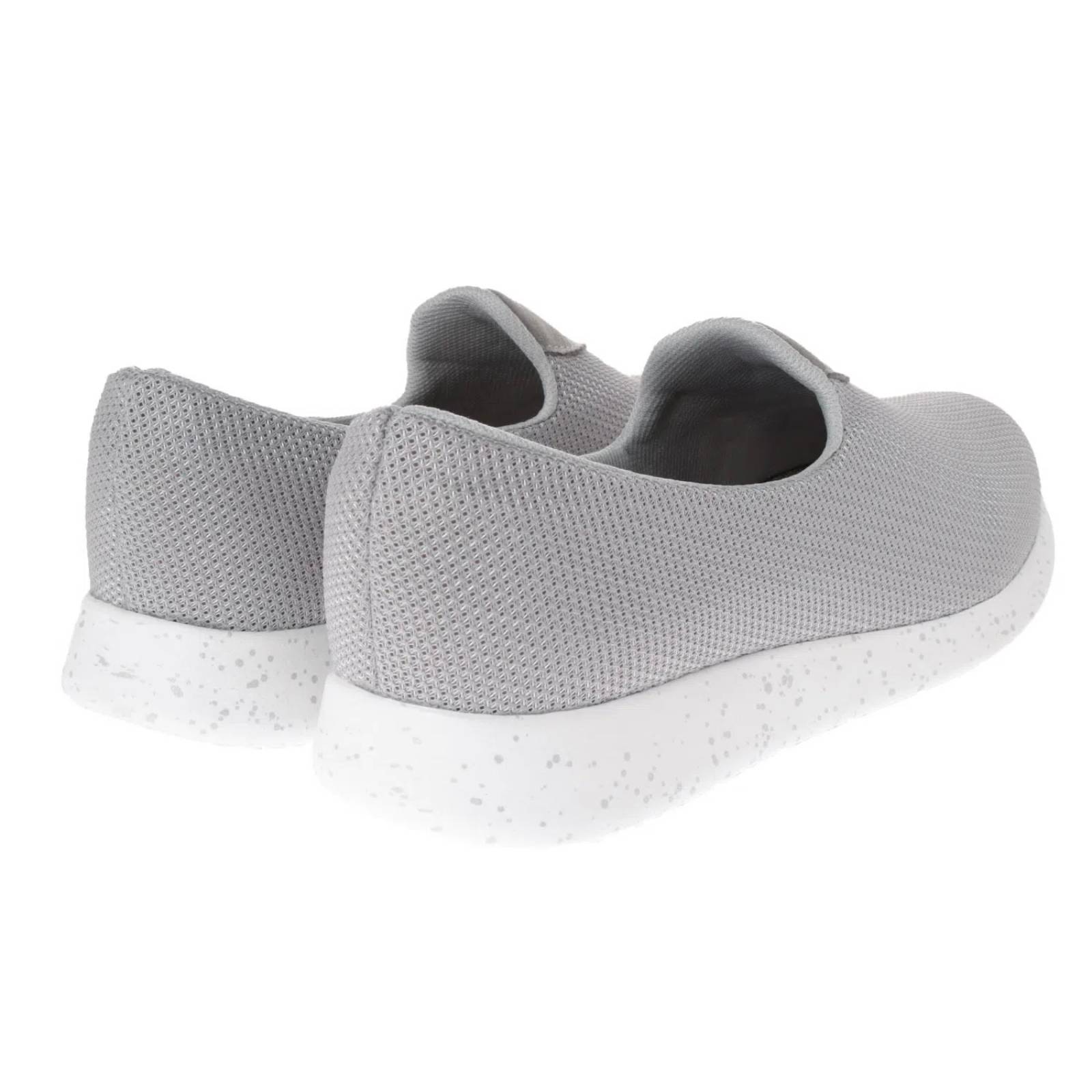 Tenis Alicia color gris confort con textura tipo malla