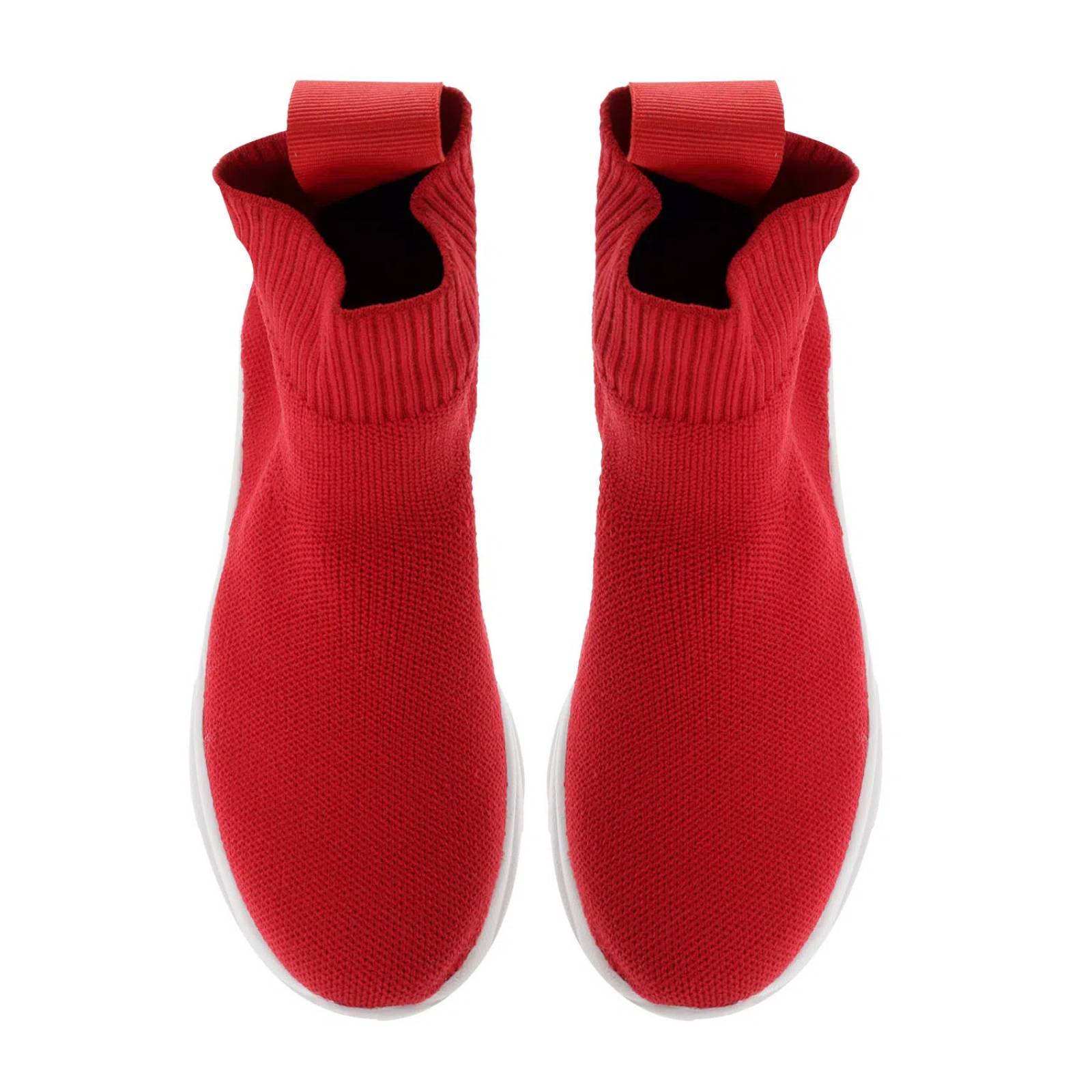 Tenis Rosalía color rojo tipo calceta