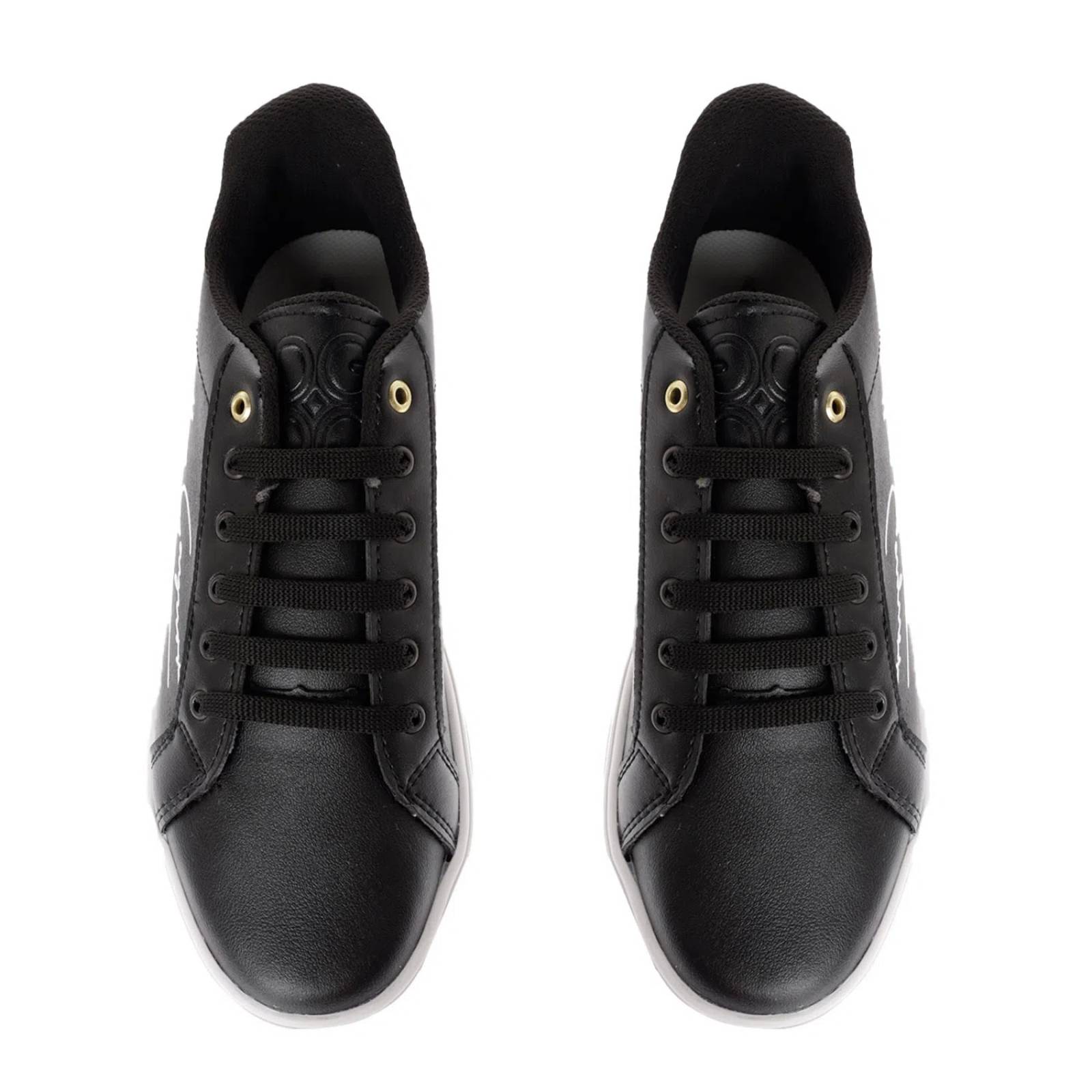 Tenis Aitana color negro con firma Dorothy Gaynor y detalle dorado