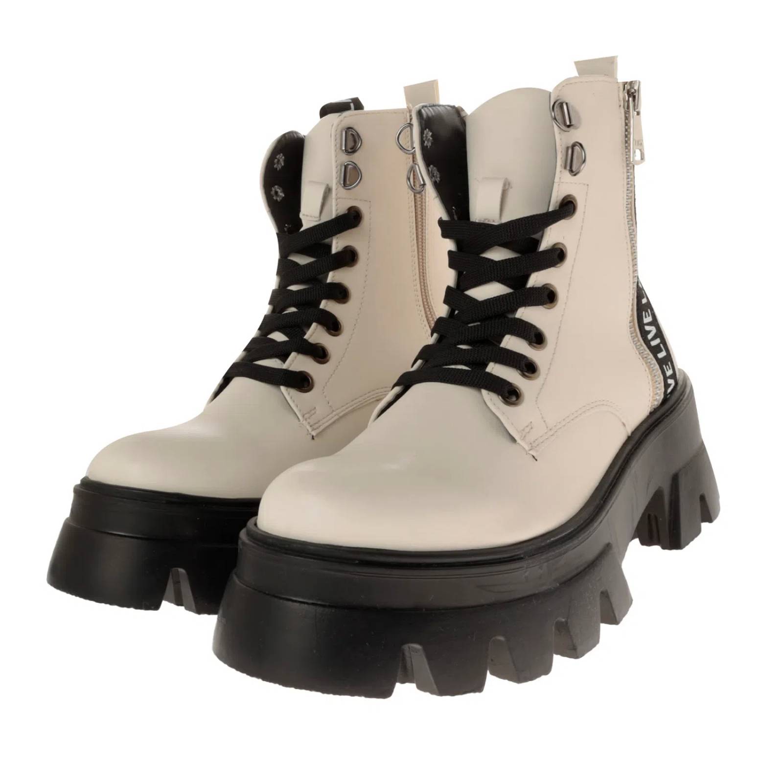 Botín Camila color blanco con listón lateral con letras