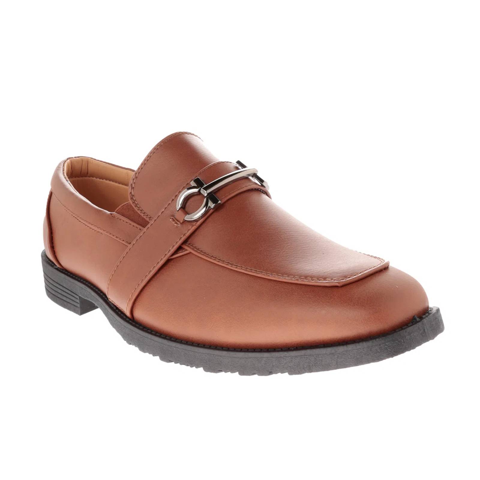 Mocasín color camel con costuras y hebilla color humo