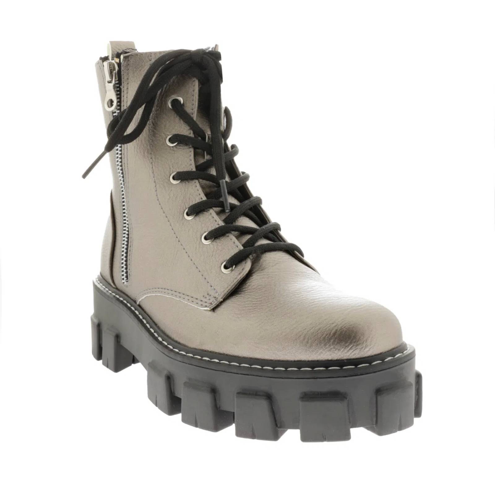 Botín Camila color inox textura brillosa