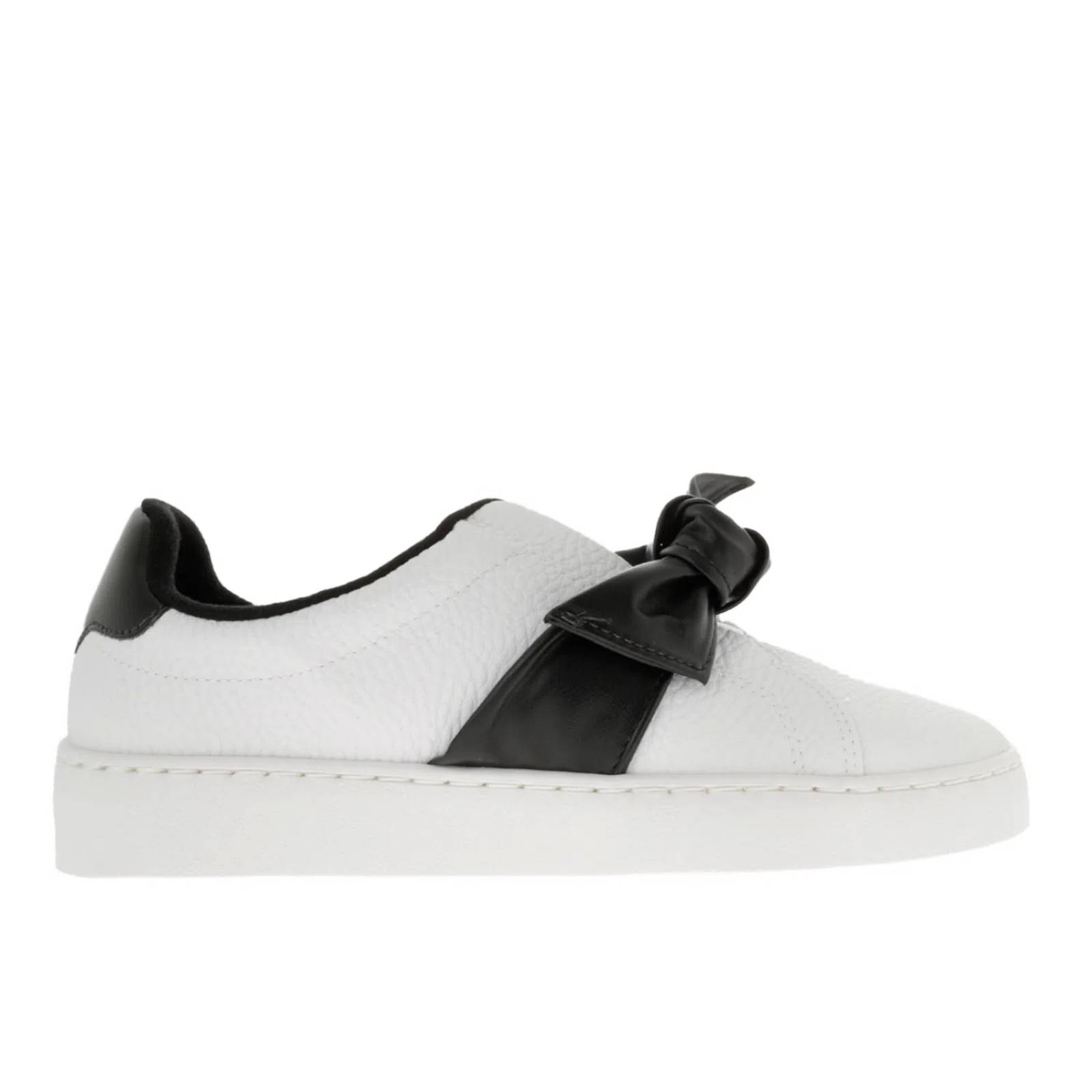 Tenis Auro color blanco con moño negro D14240091620