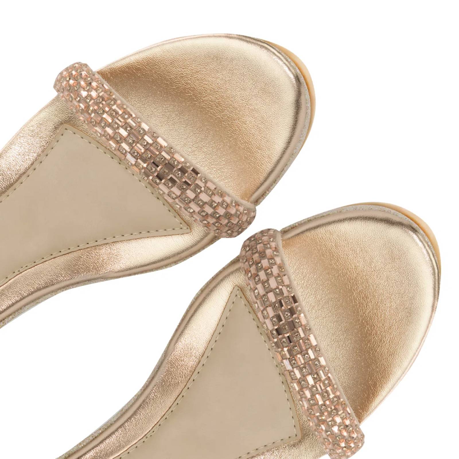 Sandalia Marijo Color Oro D08710148610