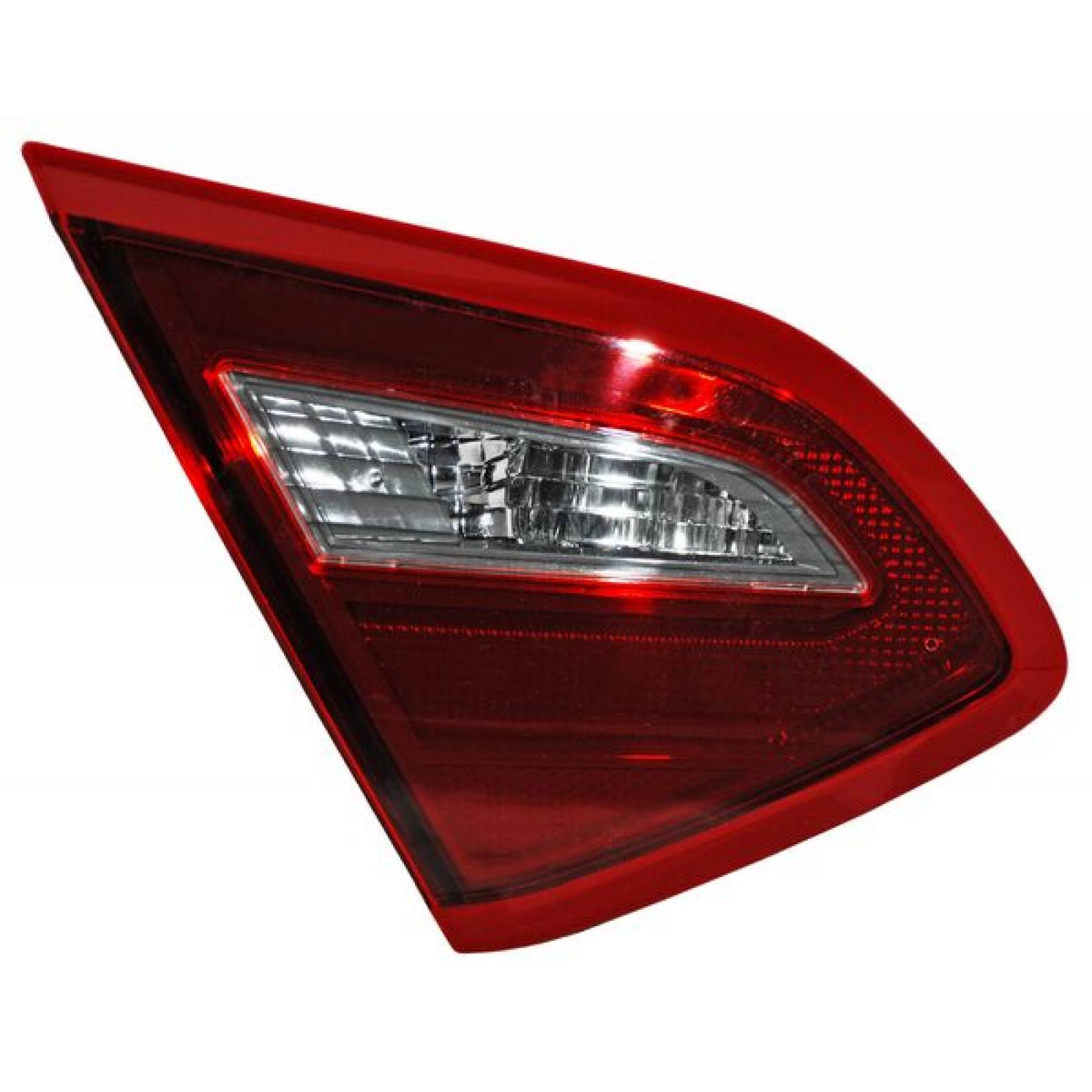 CALAVERA ALTIMA 2018 INTERIOR OBSCURA CON FOCO TYC PILOTO