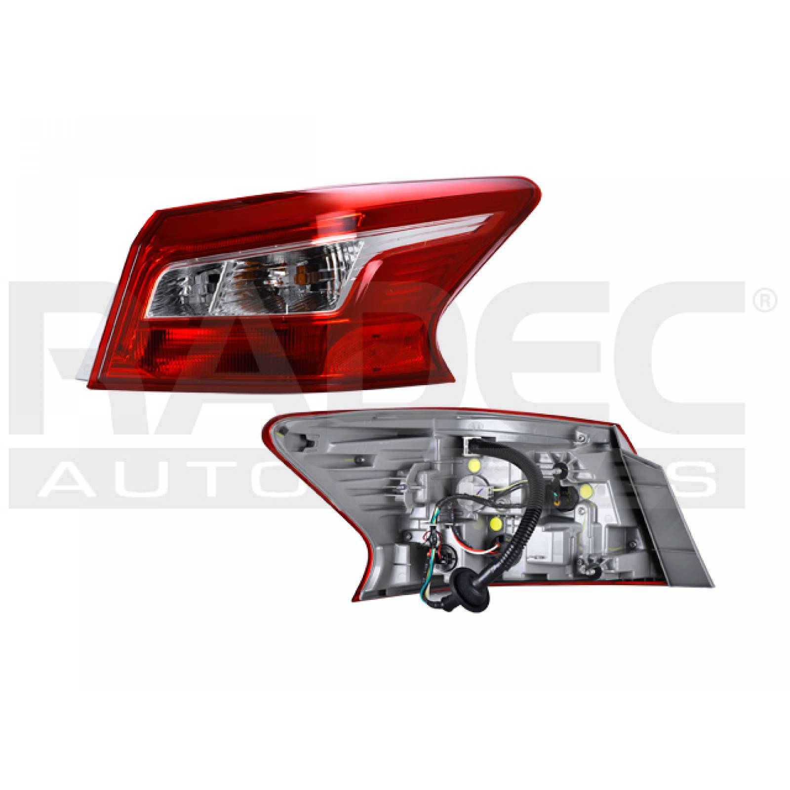 Calavera Exterior Nissan Sentra 2017 - 2018 Original Der