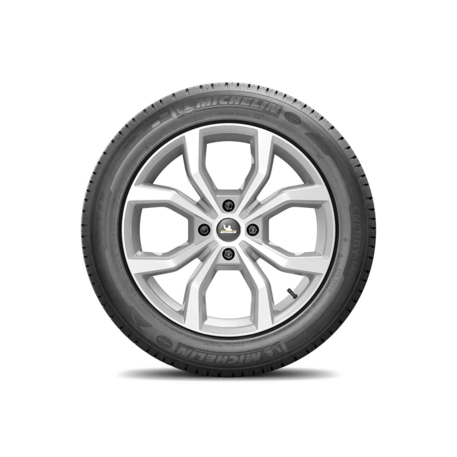 Paquete 2 llantas 205/60R15 Michelin Energy XM2+ 91V
