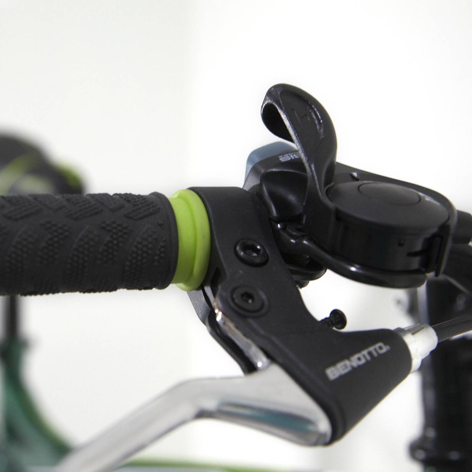 Bicicleta Benotto Montaña Ignition R29 21v Shimano Dob Disco Verde