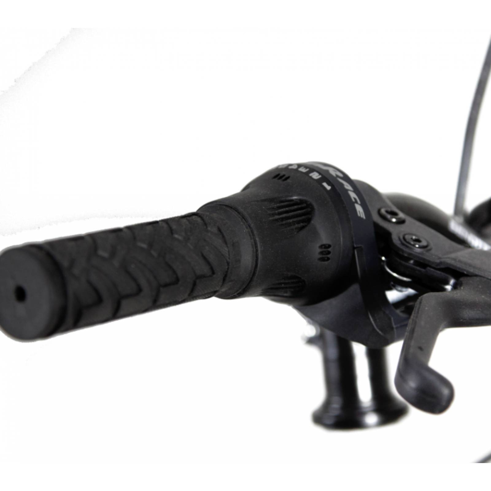 Bicicleta Benotto Mtb Madeira R26 21v Mujer Susp. Delantera Fucsia/Blanco