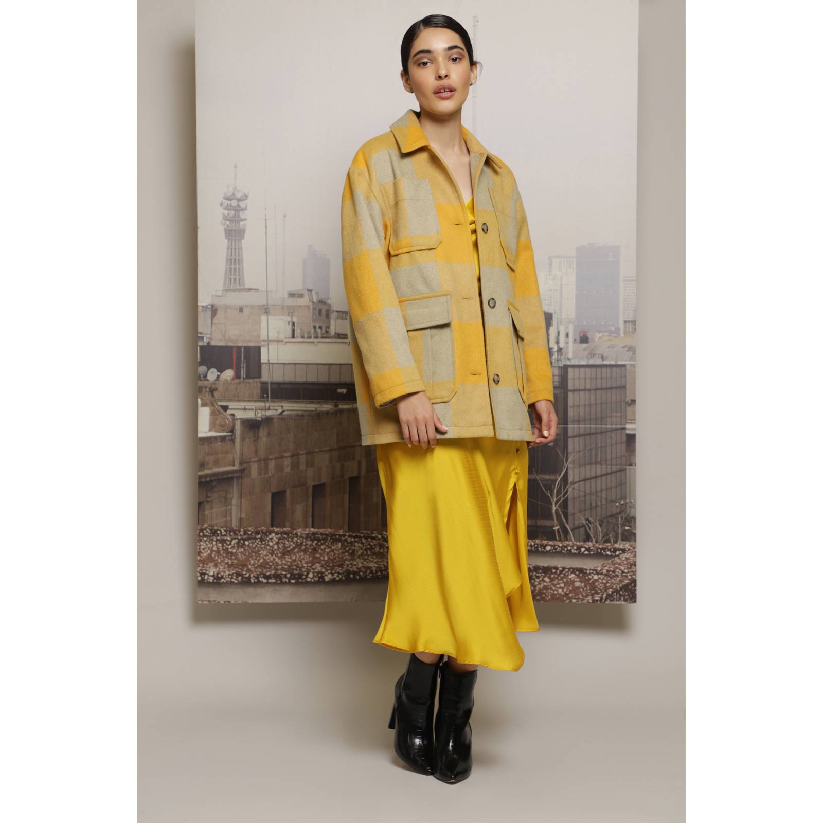 LOB CHAMARRA DE CUADROS EN CONTRASTE