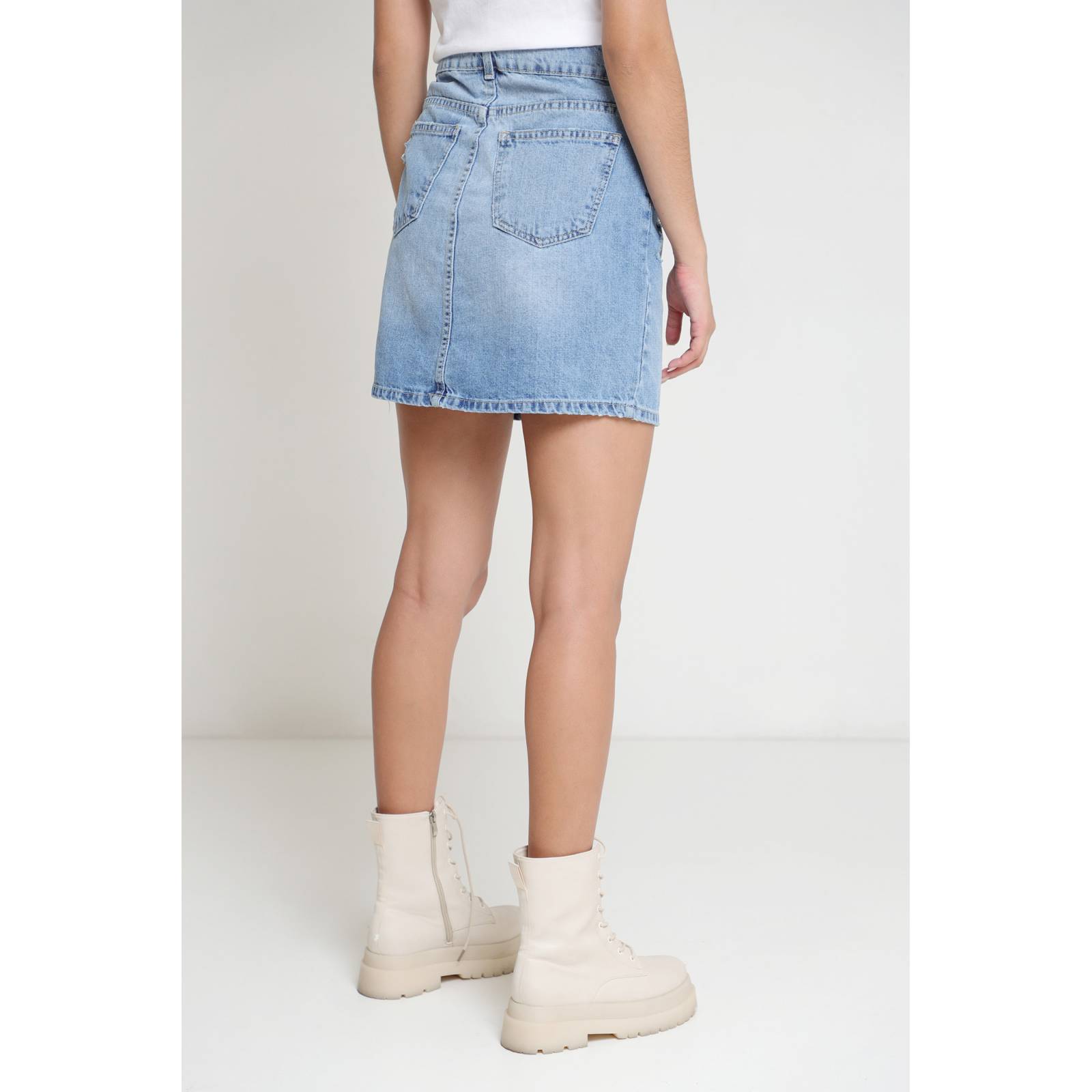 FALDA MEZCLILLA CORTA DESGASTES