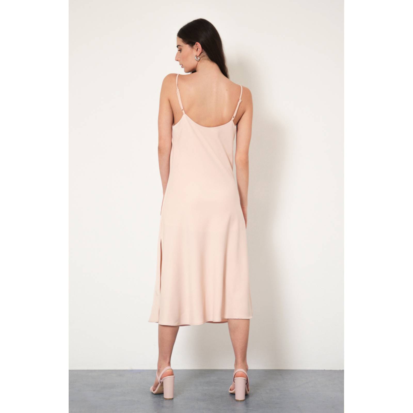 LOB VESTIDO MIDI TIRANTES