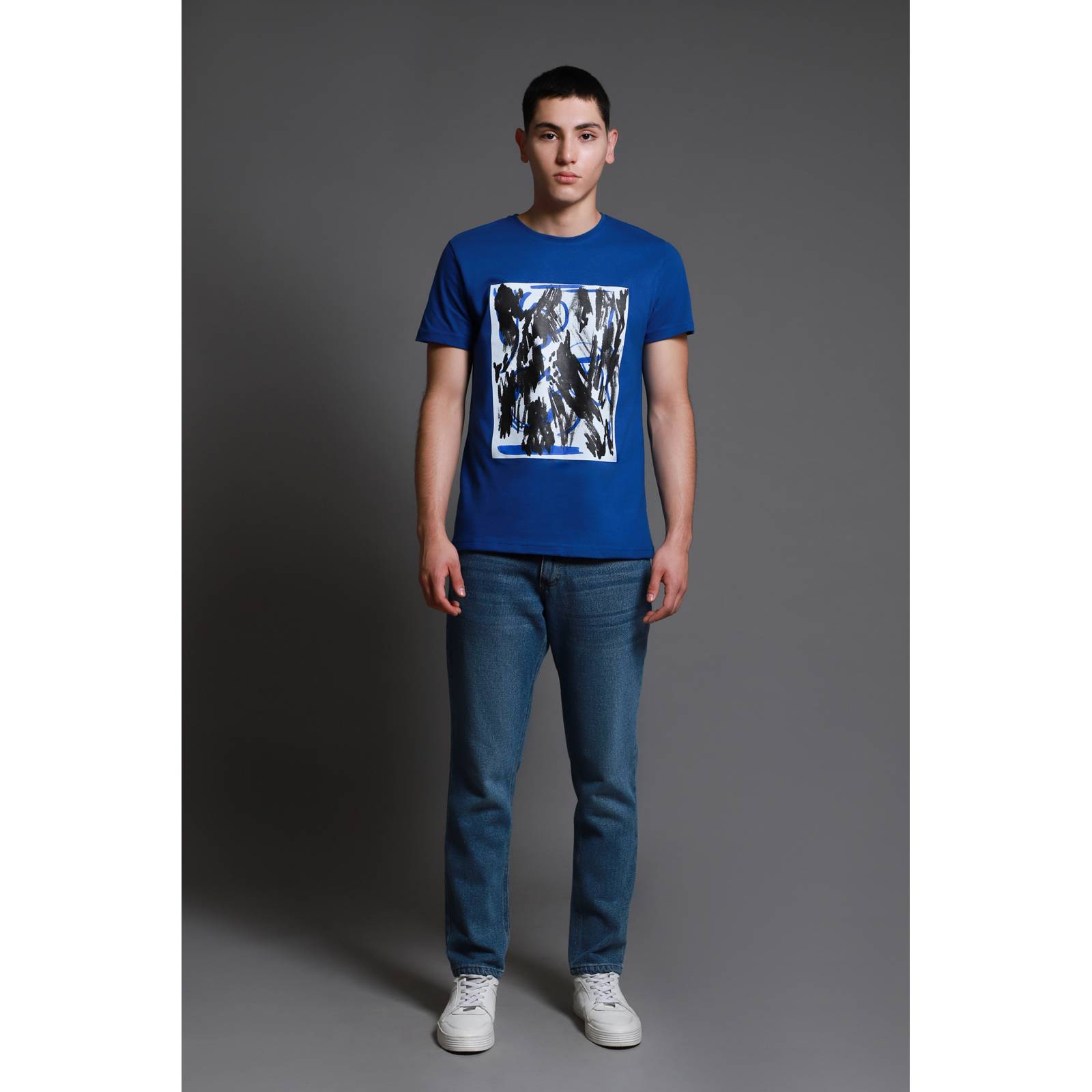 LOB PLAYERA ESTAMPADO GRÁFICO FRONTAL