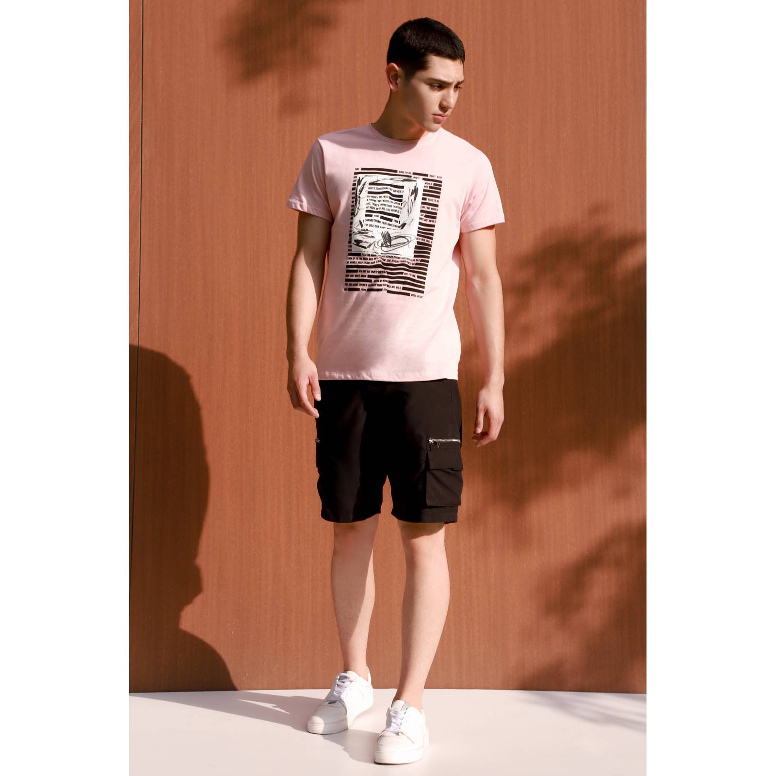 LOB PLAYERA ESTAMPADO GRÁFICO FRONTAL