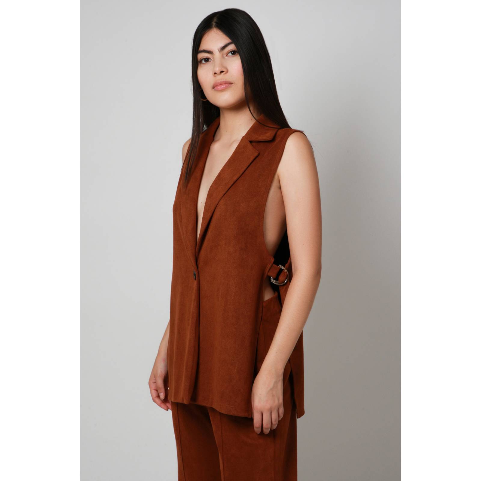 LOB CHALECO LARGO DE SUEDE